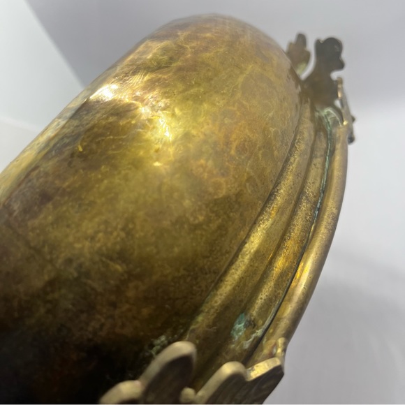 Gorgeous large Oak Leaf oval brass planter/display bowl - Picture 4 of 12